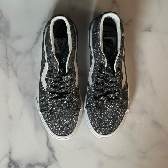 SK8-HI REISSUE HIGH-TOP SNEAKERS NWOT - Picture 3 of 4